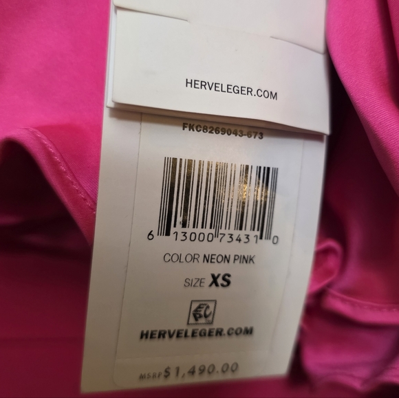 NWT Hervé Léger ruffled bandage mini dress Size XS - Picture 16 of 16